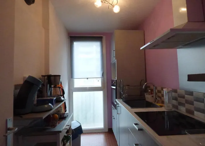 Apartamento A 2 Pas Du Port Et De La - 2 - Parking - Saint-cyprien